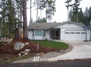 71 E Northbay Pl, Allyn, WA 98524