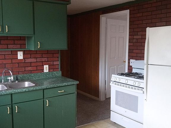 2nd image of 407 Idaho Ave #1