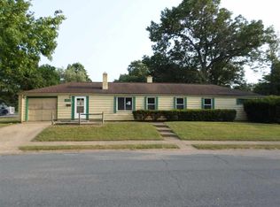 1812 E Irvington Ave, South Bend, IN 46614