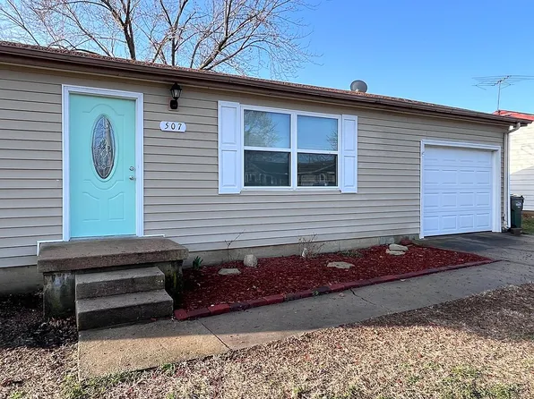 507 W B St, Hillsboro, KS 67063