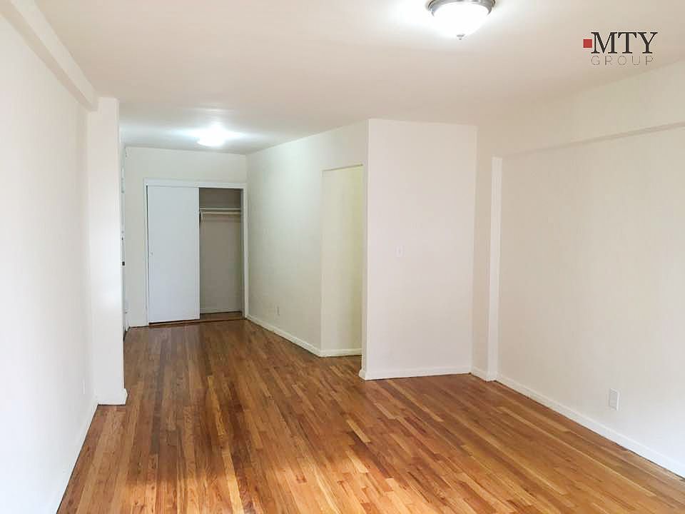 1st image of 14943 35th Ave APT 3F