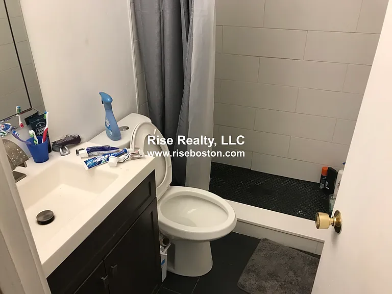 772 Columbus Ave #3A — Photo 4