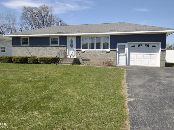 14 Kenlyn Drive, Albany, NY 12205