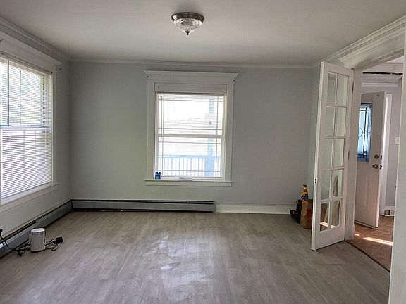 4th image of 142 N Brandywine Avenue