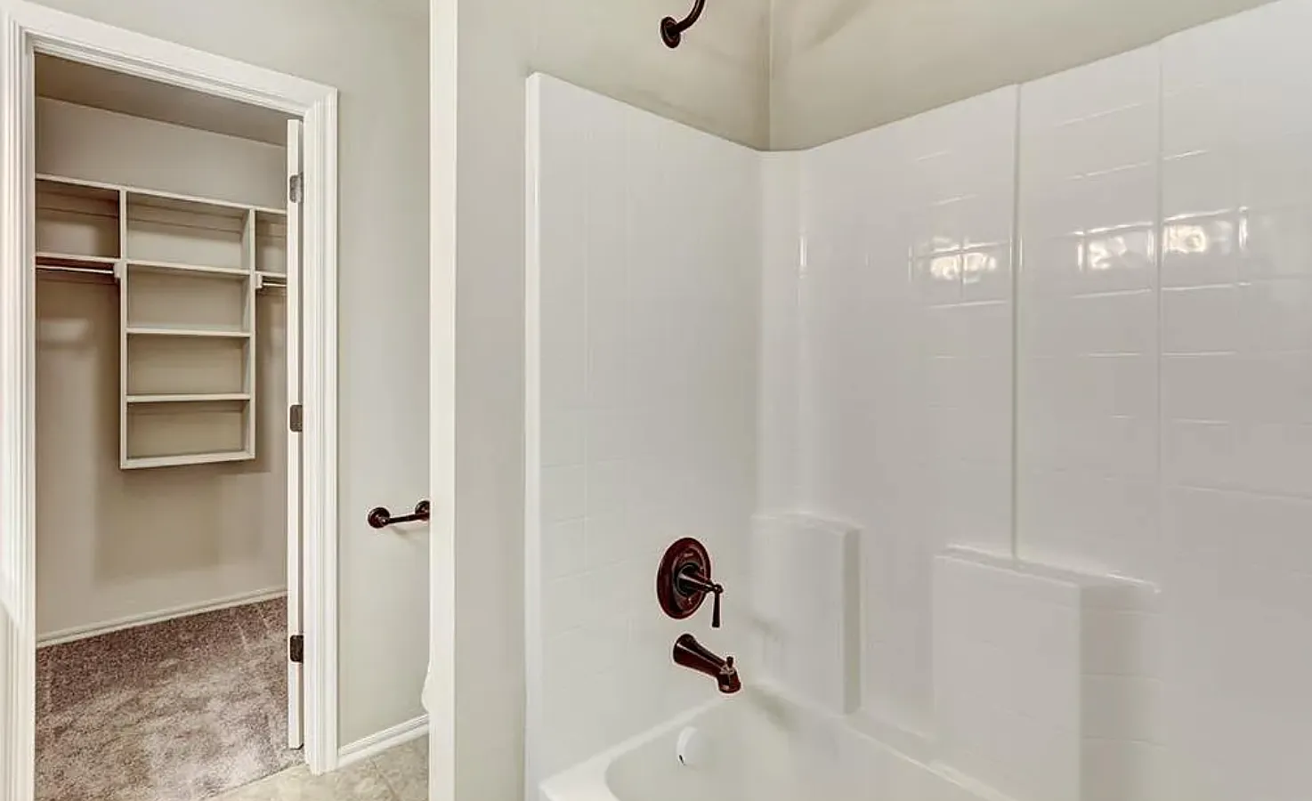3 bed, 1567 sqft, $1,650 — Photo 3