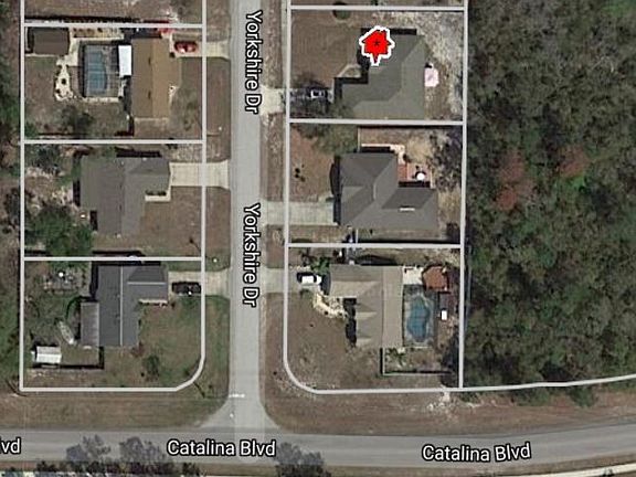 2nd image of 3019 Yorkshire Dr