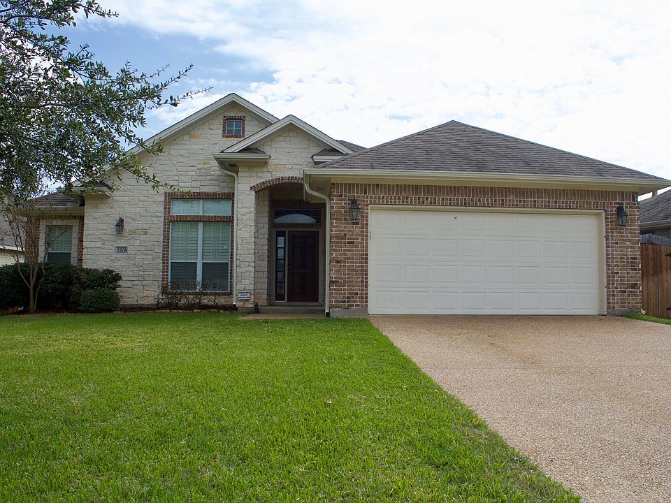 1st image of 2205 Carlisle Ct