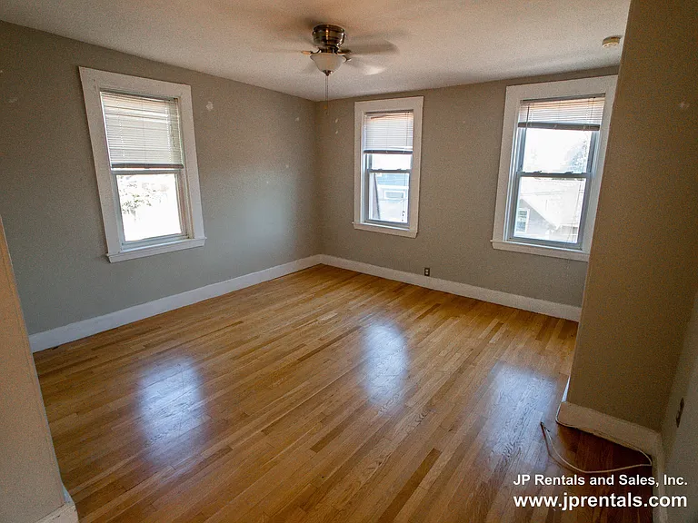 68 McBride St #3 — Photo 4