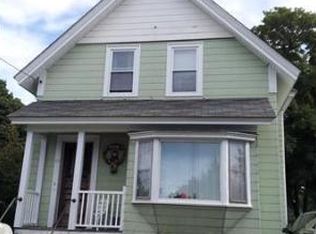 69 Bailey St, Lawrence, MA 01843