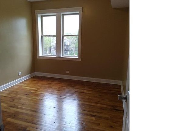 3rd image of 1516 S Christiana Ave #3