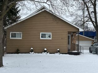 35234 Webster St, Westland, MI 48185