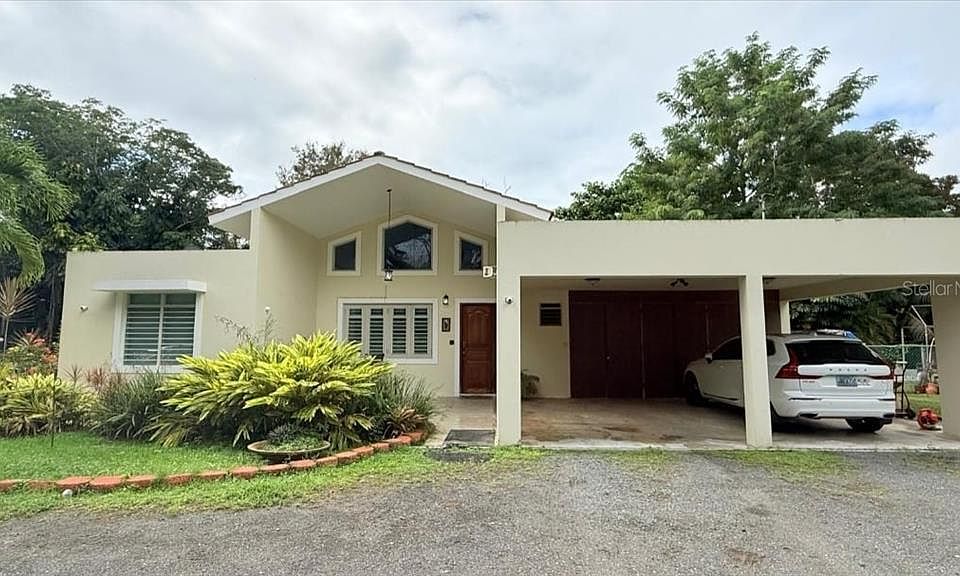 1st image of 177 Vanda