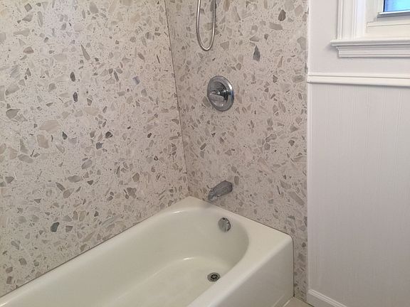 5th image of 738 Cherry Ave