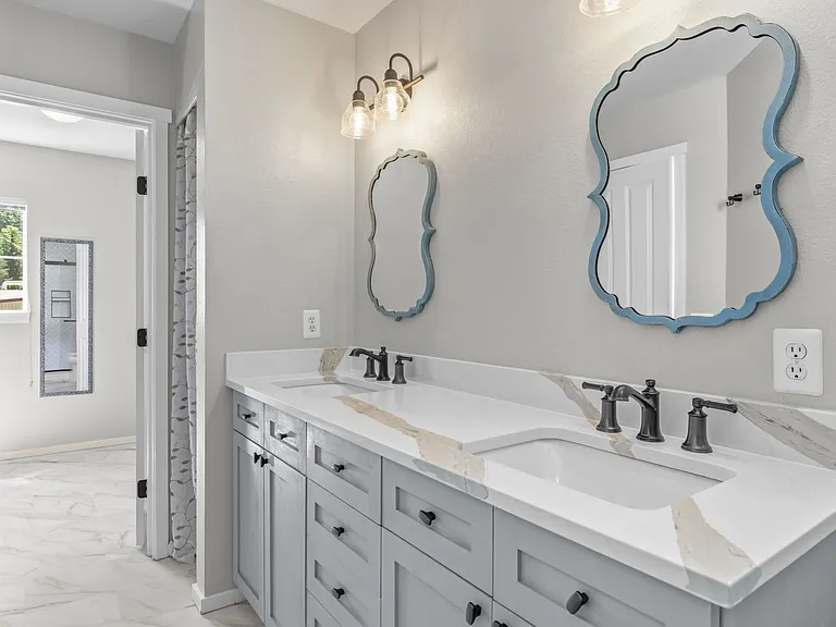 205 Newport Way NW #C1 — Photo 26