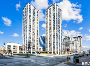 123 SW Jefferson Ave UNIT E26, Peoria, IL 61602