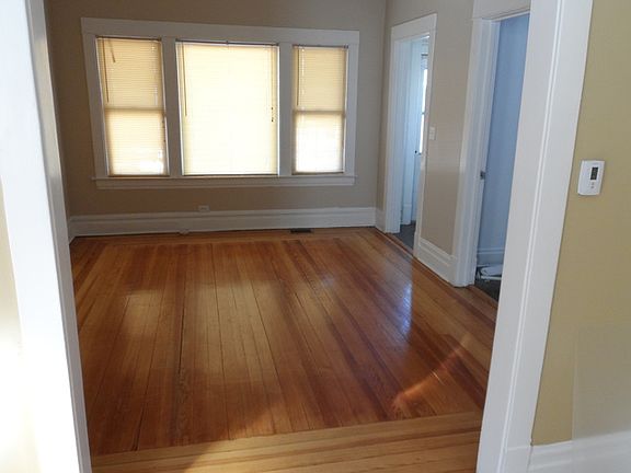 5th image of 10451 S Avenue J