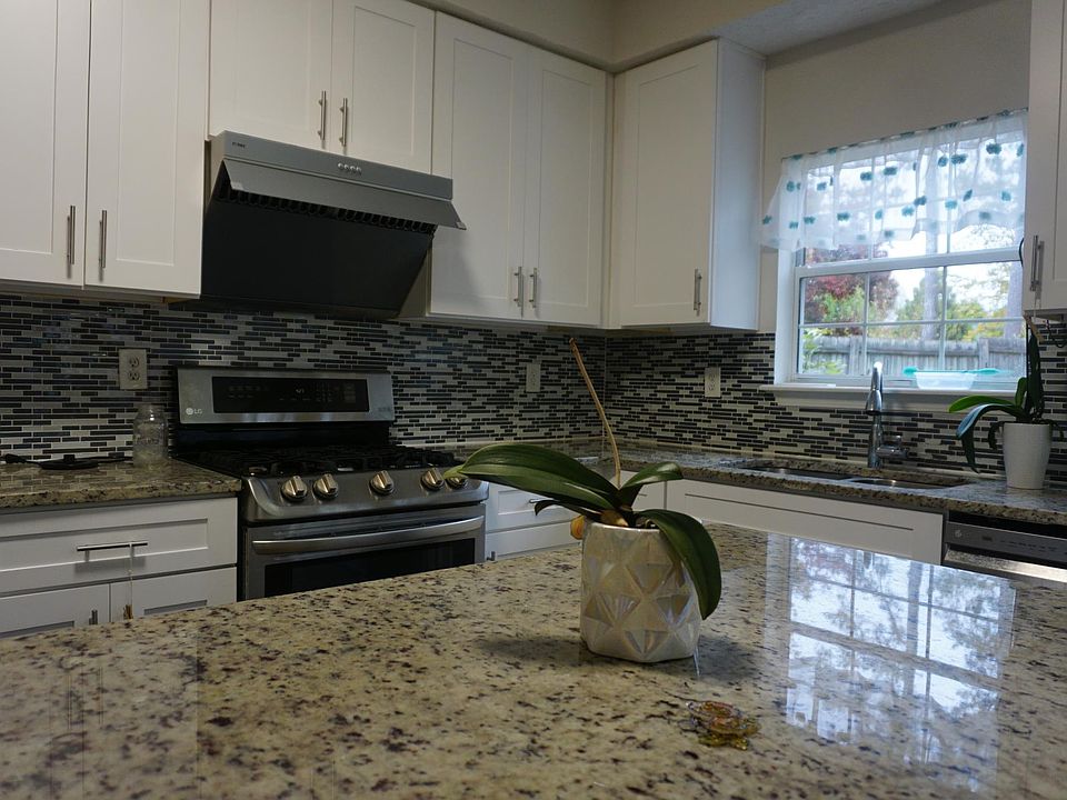Kitchen with vent