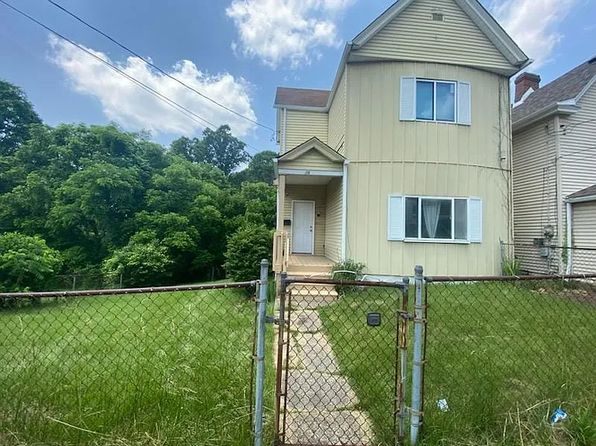 2622 Kansas St