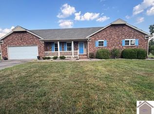 292 Gibbs Store Rd, Murray, KY 42071