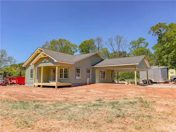 212 Pine St, Seneca, SC 29678