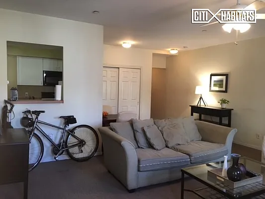 Rented by Citi Habitats | media 27