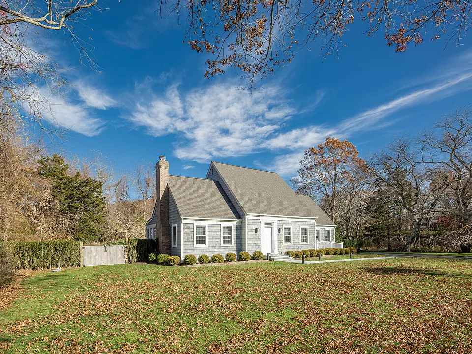 212 Meadows W