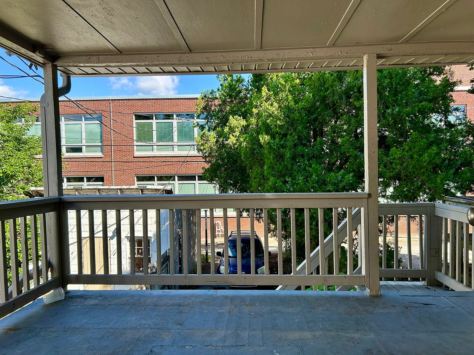 3 bed, $995 — Photo 2