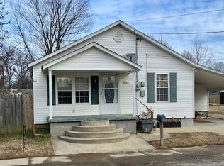 109 E Truitt St, Dexter, MO 63841