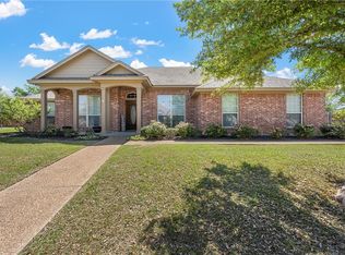121 Grovecreek Dr, Waco, TX 76708