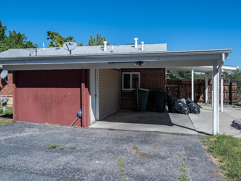 Ash Ct — Photo 11