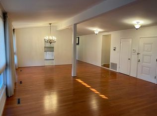 3312 Old Forest Rd, Pikesville, MD 21208