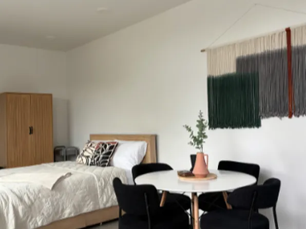 (undisclosed Address), Portland, OR 97217