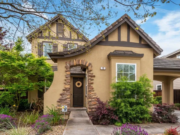 19 Oak Grove Drive, Novato, CA 94949