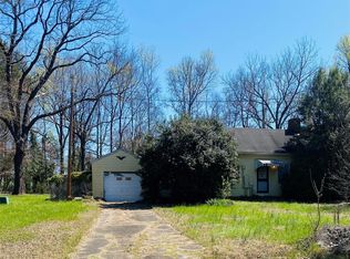 8637 Barry Oak Cir, Charlotte, NC 28214