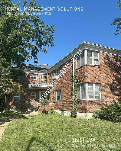 1251 SW Topeka Blvd Photo 1