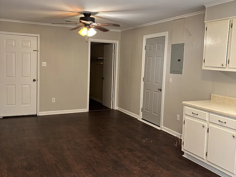 141 Fannie Dr — Photo 10