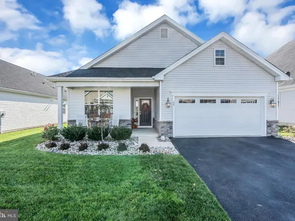 35 Saratoga Rd, New Egypt, NJ 08533