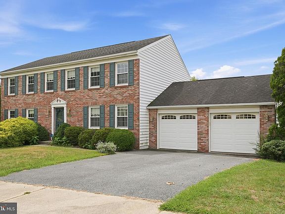 3rd image of 12717 Northcliff Rd