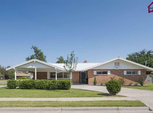 2013 Rose Ln, Las Cruces, NM 88005