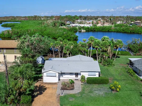 1680 Lemon Bay Dr, Venice, FL 34293