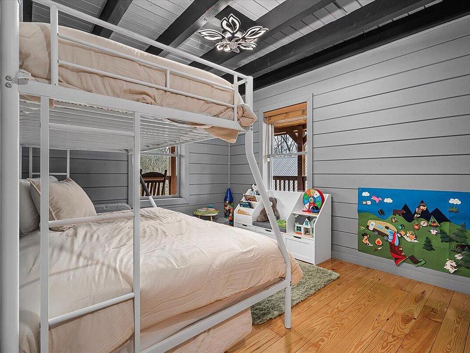 28th image of this home