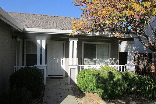 3rd image of 2549 Bordona Dr