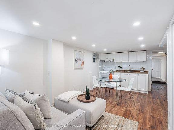 2nd image of 10 Innes Ave #Basement