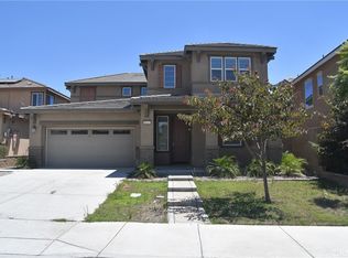 8011 Sea Salt Ave, Fontana, CA 92336