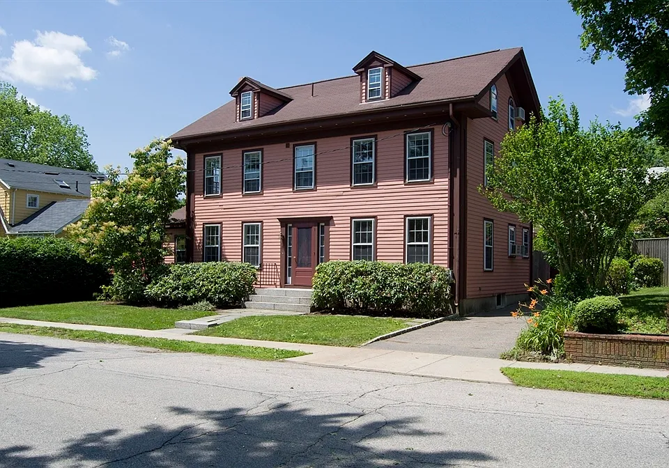 153 Watson Rd