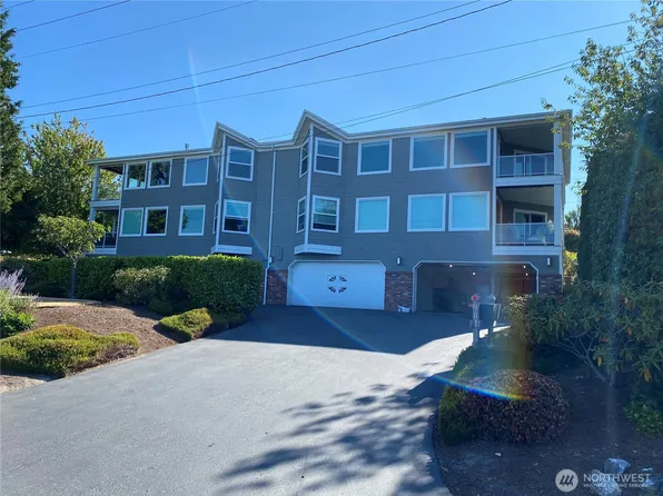 901 10th Street #201, Bellingham, WA 98225