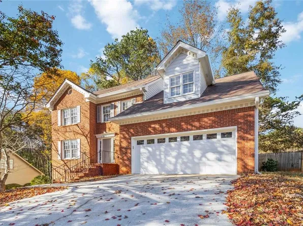 3477 Chinaberry Ln, Snellville, GA 30039