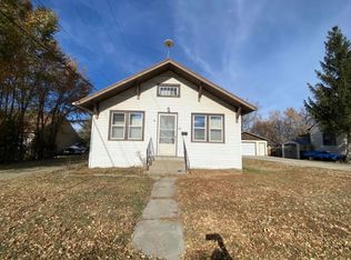 315 8th Ave NE, Aberdeen City, SD 57401
