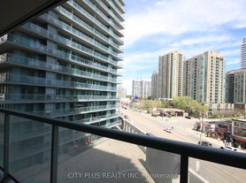 5500 Yonge St