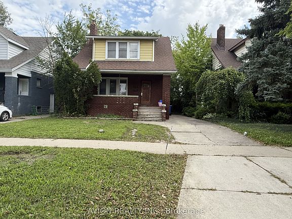 2nd image of 412 Partington Ave